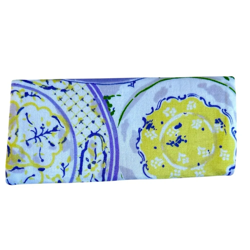 HAND CRAFTED Colorful Floral Fabric 100% Cotton Lipstick Cozy Pocket Holder - Picture 5 of 7